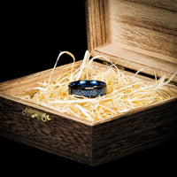 Bague de Jarl 'valhalla azur' en tungstène Bague de Jarl 'valhalla azur' en tungstène