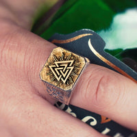 Bague Viking en Argent Sterling 925 - Le Valknut Solaire Bague Viking en Argent Sterling 925 - Le Valknut Solaire