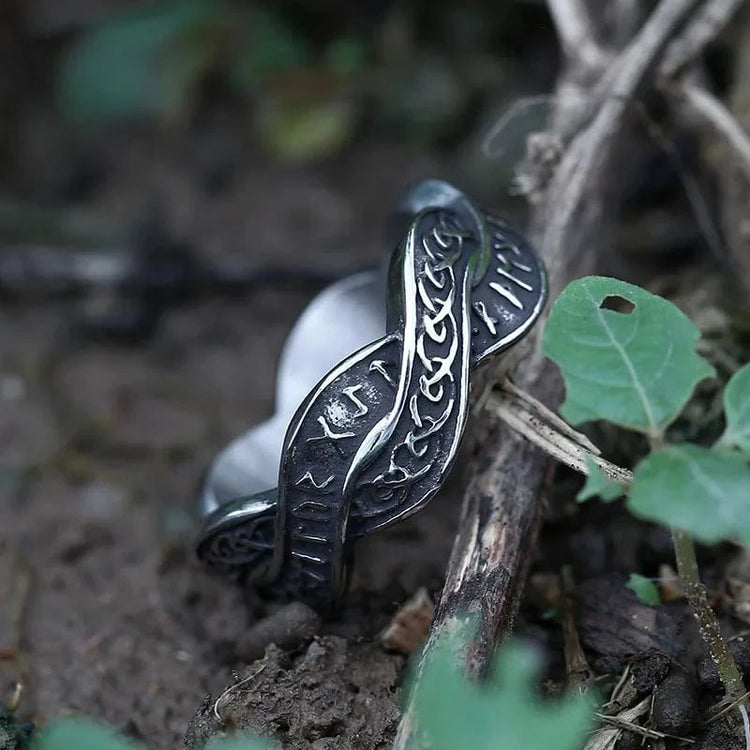 Bague viking rune distordue Bague viking rune distordue