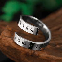 Bague Vikings - La Tornade Runique Bague Vikings - La Tornade Runique