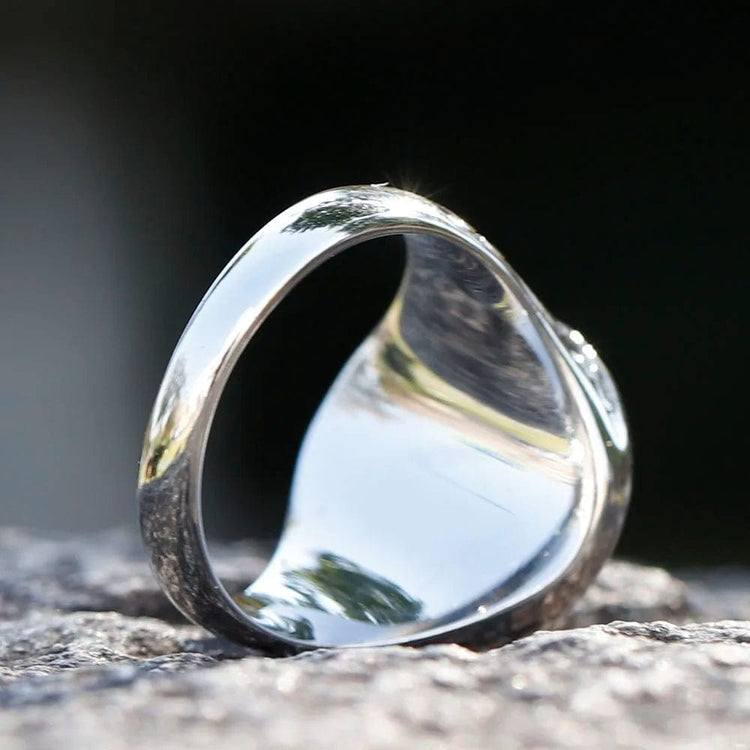 Bague Yggdrasil \"Marche vers la lumière\" Bague Yggdrasil \"Marche vers la lumière\"