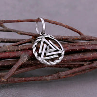 Boucles d'oreille Valknut en acier inoxydable Boucles d'oreille Valknut en acier inoxydable