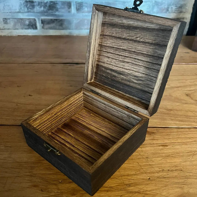 Box Odin's Hall Box Odin's Hall