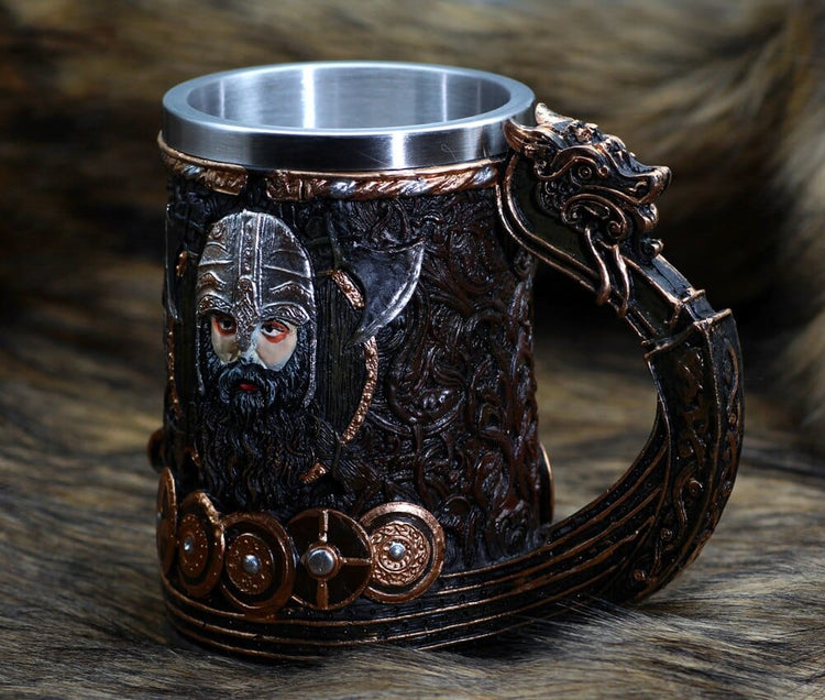 Chope Viking \"Chope du Guerrier des Mers\" Chope Viking \"Chope du Guerrier des Mers\"