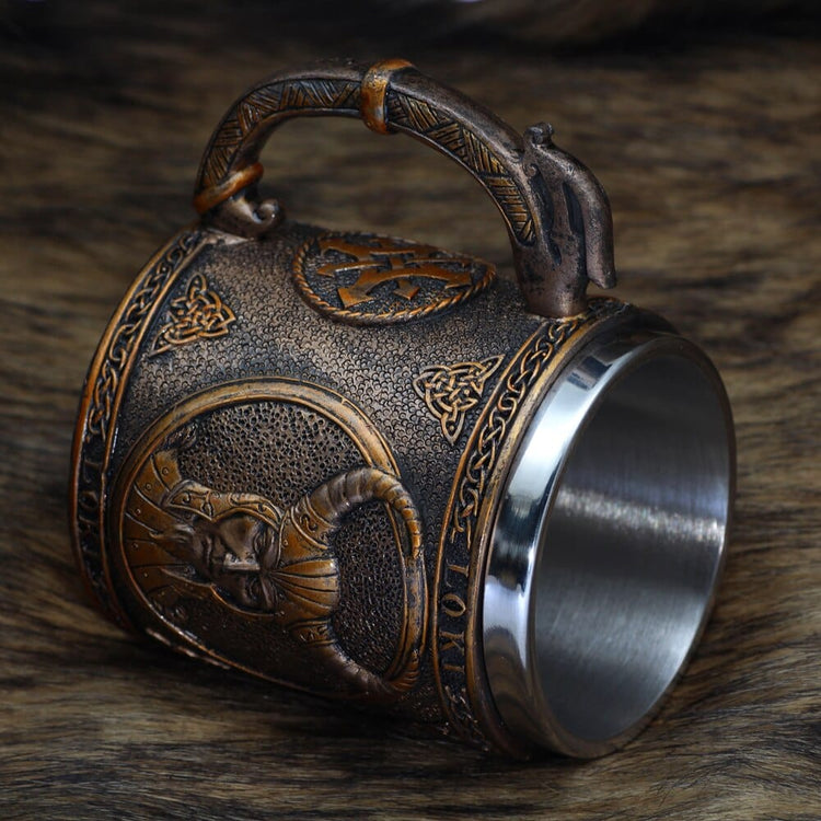 Chope Viking \"Chope du Malin Loki\" Chope Viking \"Chope du Malin Loki\"