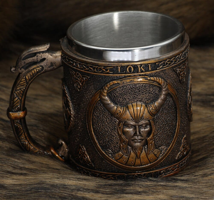 Chope Viking \"Chope du Malin Loki\" Chope Viking \"Chope du Malin Loki\"