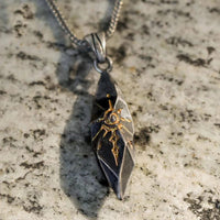 Collier Pierre de Jötunn \"Forge ta force\" Collier Pierre de Jötunn \"Forge ta force\"