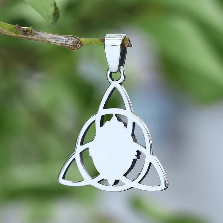 Collier Triquetra "Talisman de Féminité" avec pierre de lune