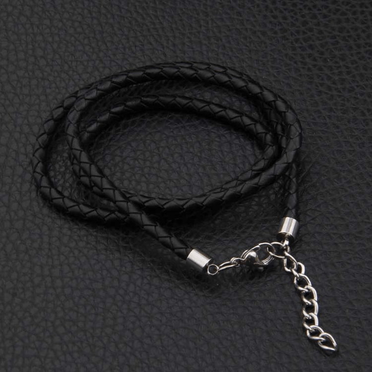 Pendentif en Argent Sterling 925 - La Hache de Guerre Pendentif en Argent Sterling 925 - La Hache de Guerre