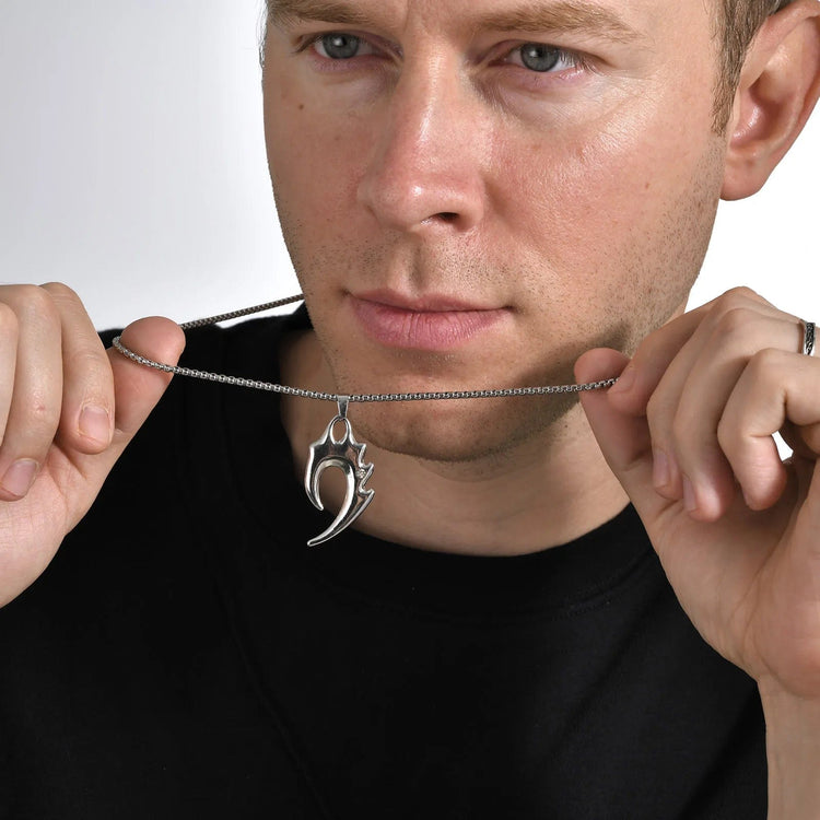 Collier viking \"Guide et protège\" Collier viking \"Guide et protège\"