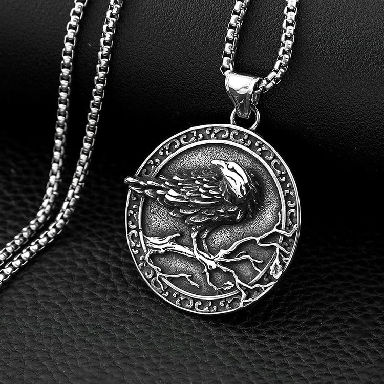 Collier viking \"L’Œil d’Odin\" Collier viking \"L’Œil d’Odin\"
