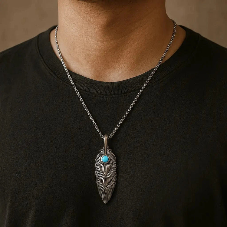 Collier viking plume éternelle Collier viking plume éternelle