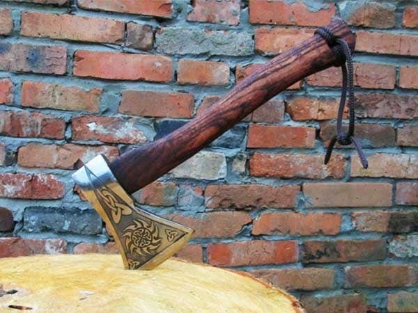 Hache Guerrière Viking - \"Éclair-Tranchant\" Hache Guerrière Viking - \"Éclair-Tranchant\"