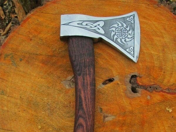 Hache Guerrière Viking - \"Éclair-Tranchant\" Hache Guerrière Viking - \"Éclair-Tranchant\"