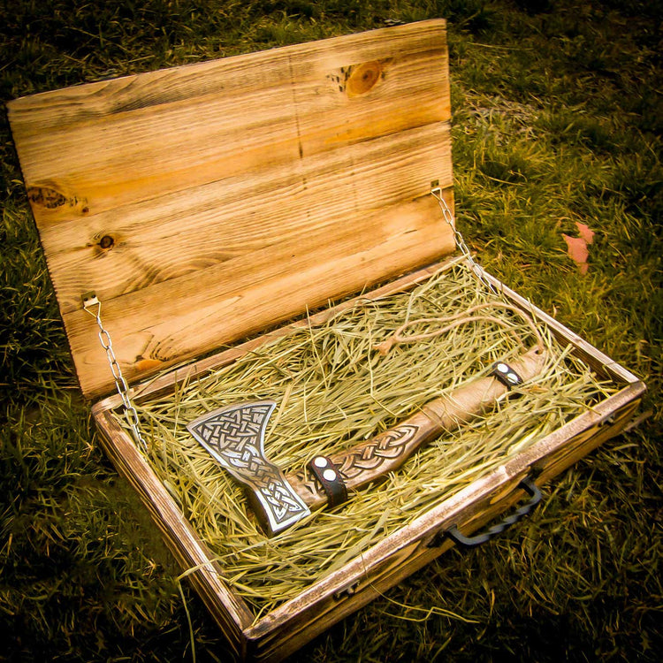 Hache Guerrière Viking - \"Hache des Brumes Boréales\" Hache Guerrière Viking - \"Hache des Brumes Boréales\"
