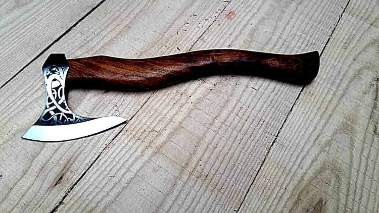 Hache Guerrière Viking - \"Hache du destin\" Hache Guerrière Viking - \"Hache du destin\"