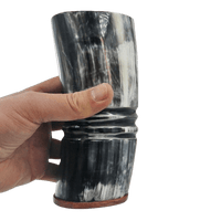Tasse viking en corne de bœuf Tasse viking en corne de bœuf