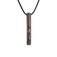 Amulette viking du Futhark l'alphabet runique - acier inoxydable Amulette viking du Futhark l'alphabet runique - acier inoxydable