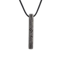 Amulette viking du Futhark l'alphabet runique - acier inoxydable Amulette viking du Futhark l'alphabet runique - acier inoxydable