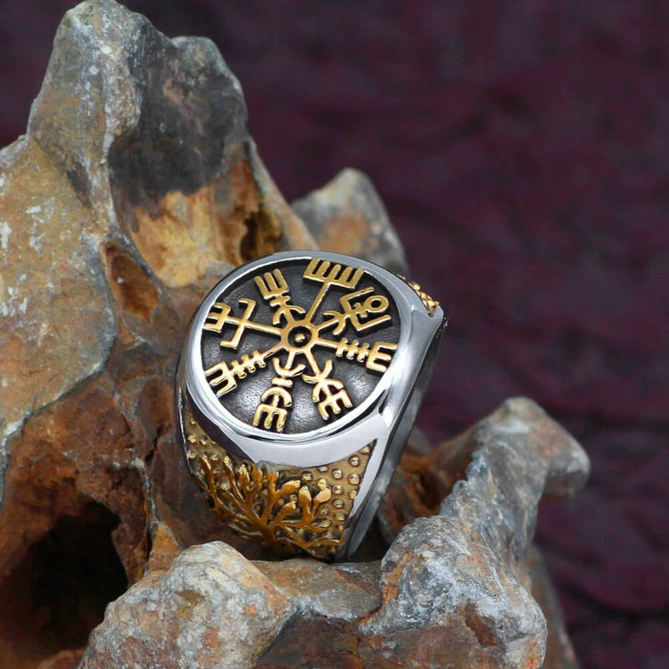 Bague compas du Viking et arbre de vie Bague compas du Viking et arbre de vie