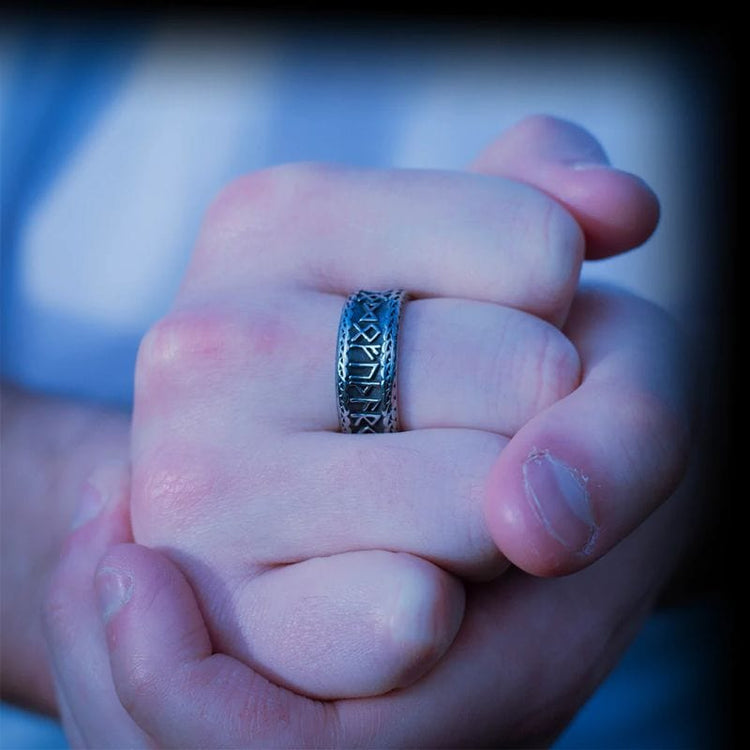Bague Viking antique en acier inoxydable Bague Viking antique en acier inoxydable