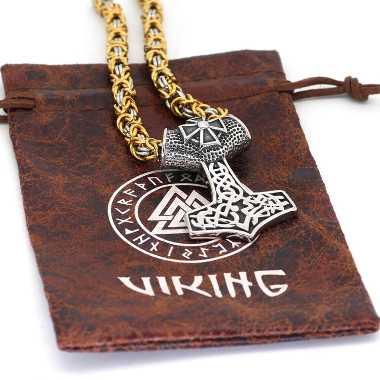 Collier de bravoure Mjolnir ornementé Collier de bravoure Mjolnir ornementé