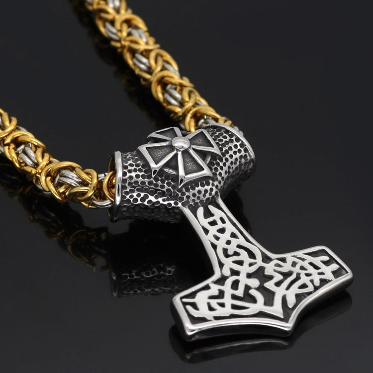 Collier de bravoure Mjolnir ornementé Collier de bravoure Mjolnir ornementé