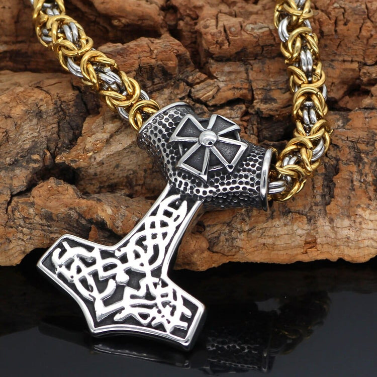 Collier de bravoure Mjolnir ornementé Collier de bravoure Mjolnir ornementé