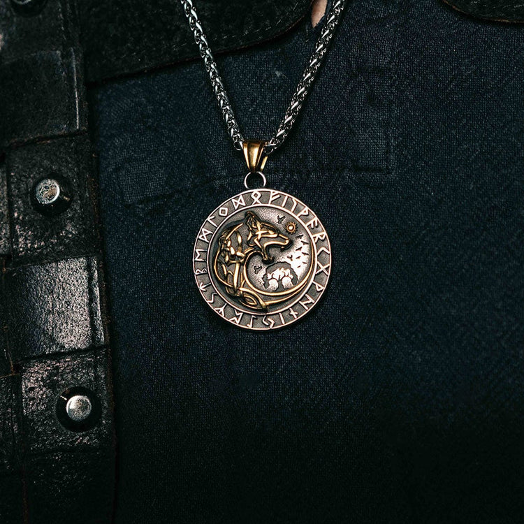Collier Loup Géant Doré - Fenrir Collier Loup Géant Doré - Fenrir