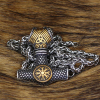 Collier marteau de Thor avec heaume de la terreur Collier marteau de Thor avec heaume de la terreur