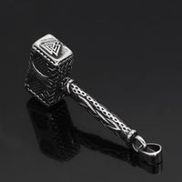 Collier Mjolnir orné de l'arbre de vie Yggdrasil Collier Mjolnir orné de l'arbre de vie Yggdrasil