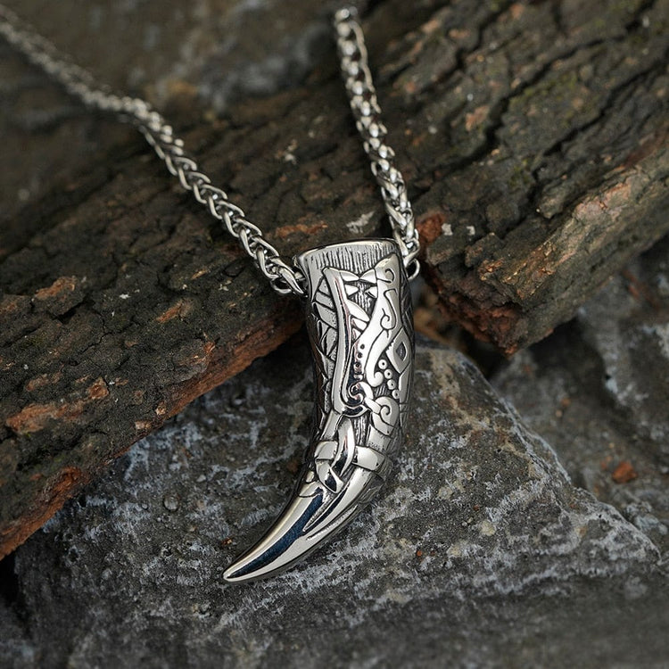 Collier viking dent de Fenrir le loup géant Collier viking dent de Fenrir le loup géant