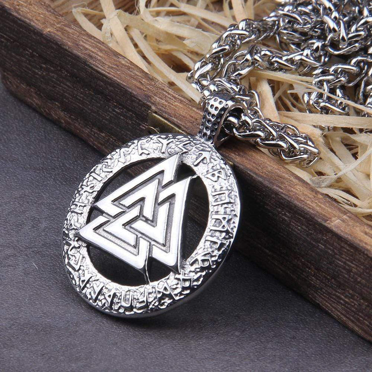 Collier de respect Viking - Rune Valknut Collier de respect Viking - Rune Valknut