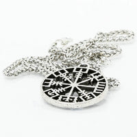 Collier Viking Boussole du Vegvisir Collier Viking Boussole du Vegvisir