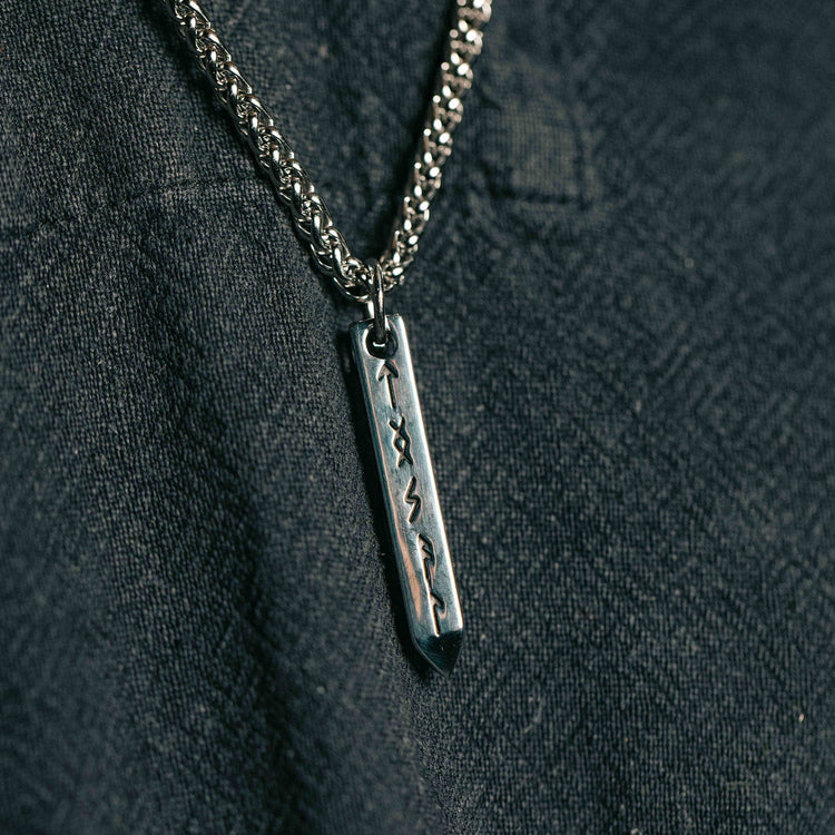 Pendentif de protection runique d'Odin Pendentif de protection runique d'Odin