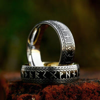 Bague Viking \"Anneau de Midgard Tressé de Runes\"