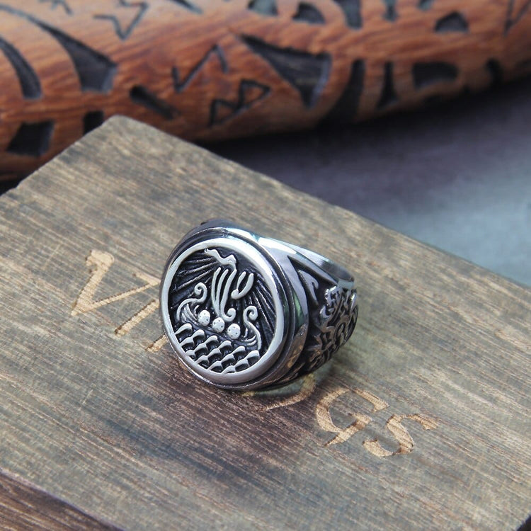 Bague Viking "Bague de Jormungandr: Le Drakkar Éternel"