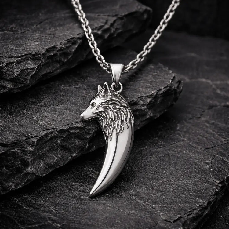 Collier de loup \"Ne jamais abandonner\"
