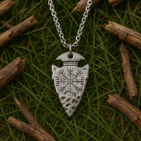 Collier pointe de lance Viking - Symbole Vegvisir