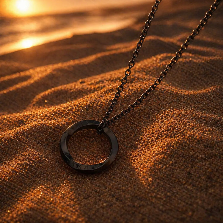 Collier Viking \"Pendentif de l'Éternité Viking\"