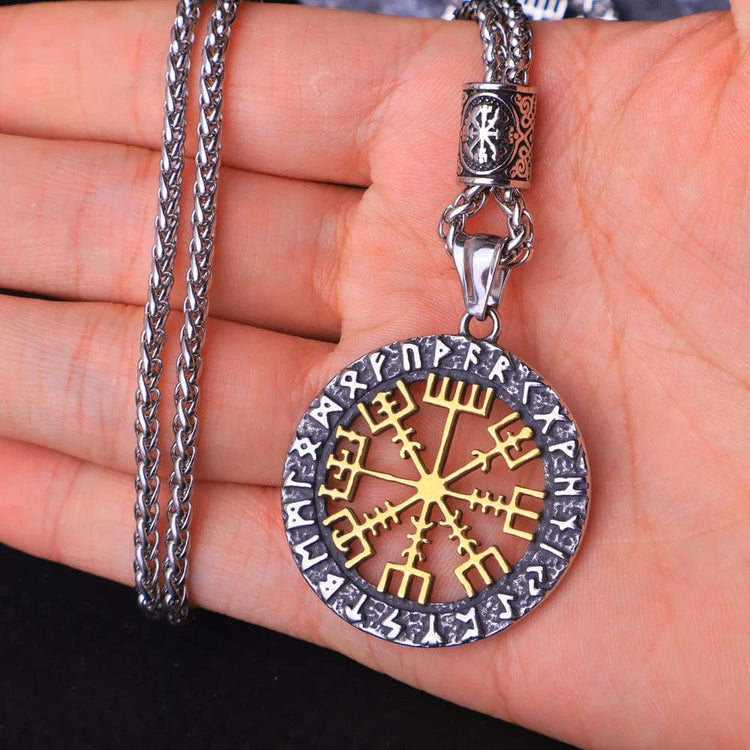 Collier viking vegvisir \"trouve ton chemin\"