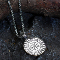 Collier arbre sacré d'Yggdrasil avec Jörmungand