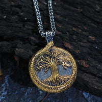 Collier arbre sacré d'Yggdrasil avec Jörmungand