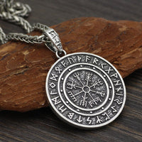 Collier d'orientation Vegvisir