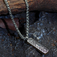 Collier épée de combat viking