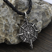 Collier Vegvisir boussole du destin