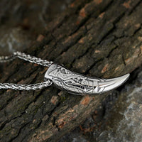 Collier viking dent de Fenrir le loup géant