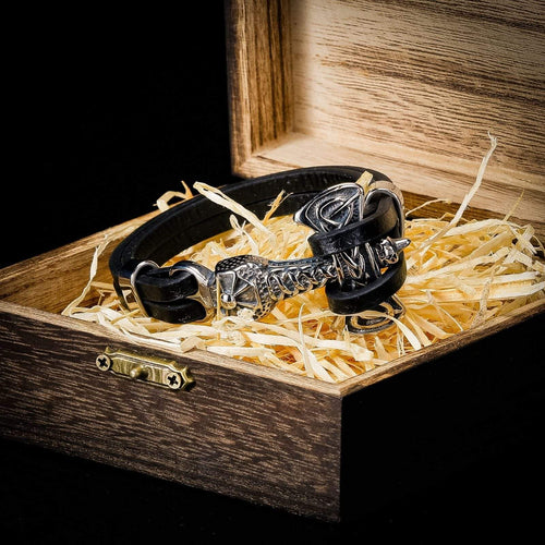 Bracelet Bracelet Viking Hache lourde en cuir dans sa boite